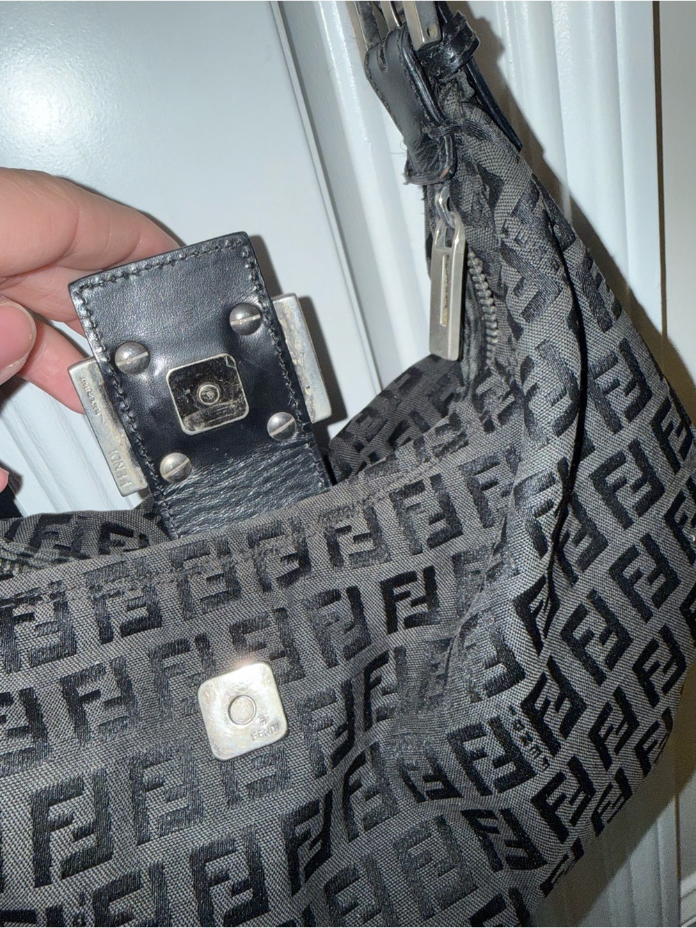 Vintage FENDI Mama Baguette Bag - Picture 5 of 6